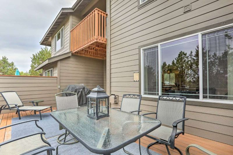 Eagle Crest Furnished Home with Resort Amenities - Photo 5