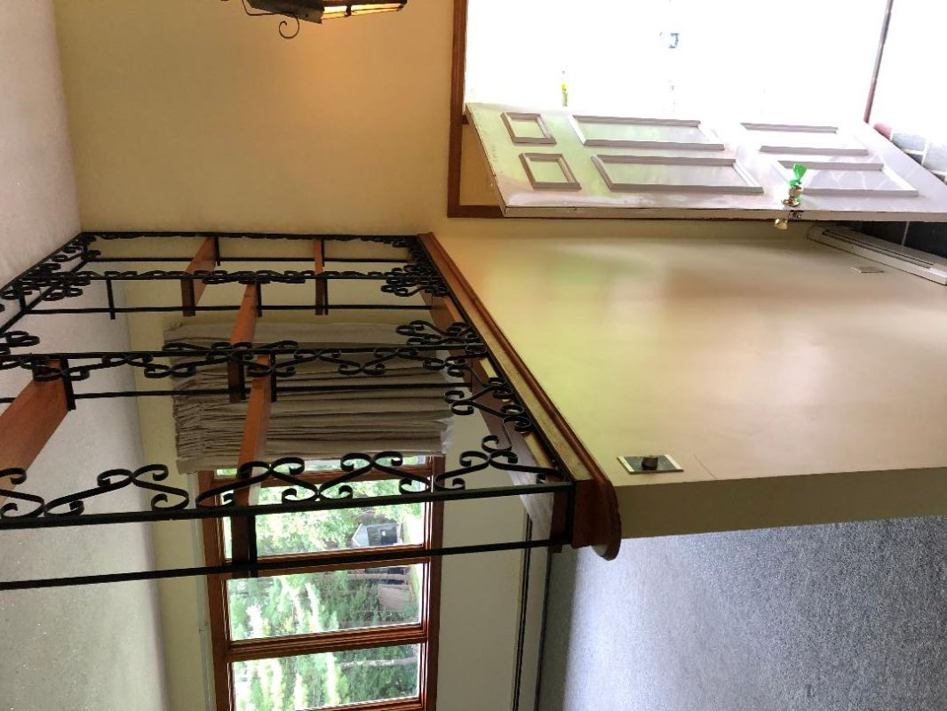 SHELBURNE RENTAL BEAUTY SETTING 2 BEDROOM AVAILABLE - Photo 4