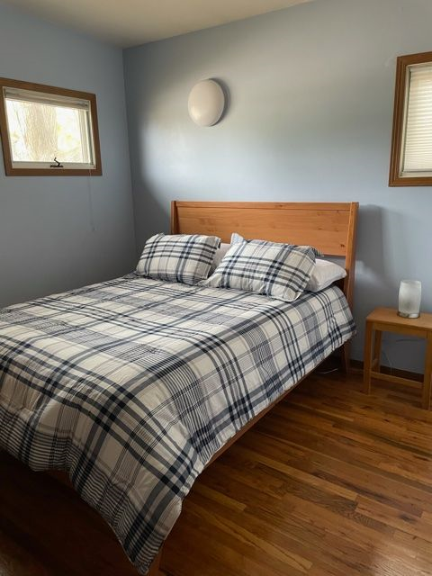 Cozy Home in Quiet Neighborhood - Photo 6