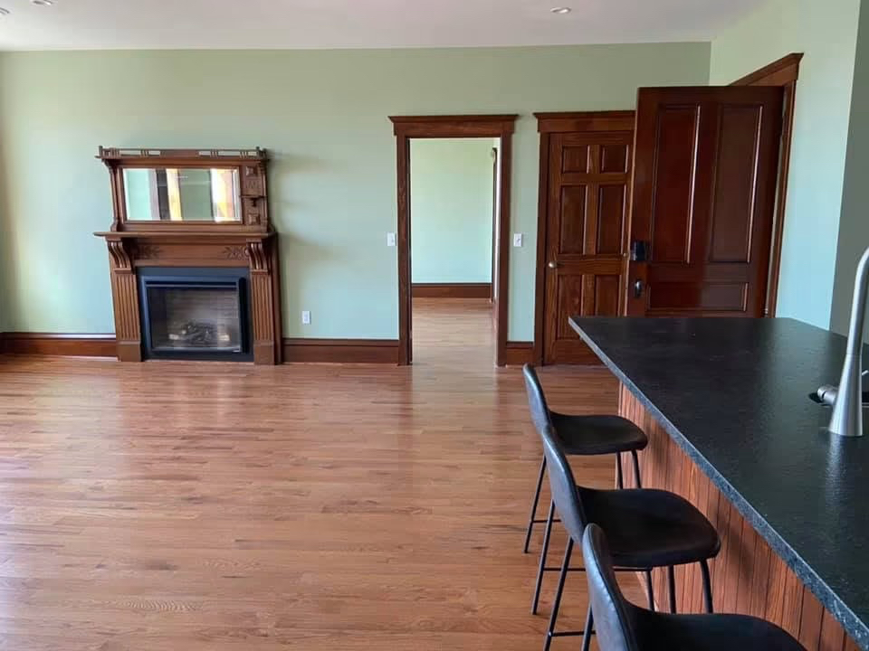 Beautiful Historic 2 Bedroom Apartment (with... - Photo 3
