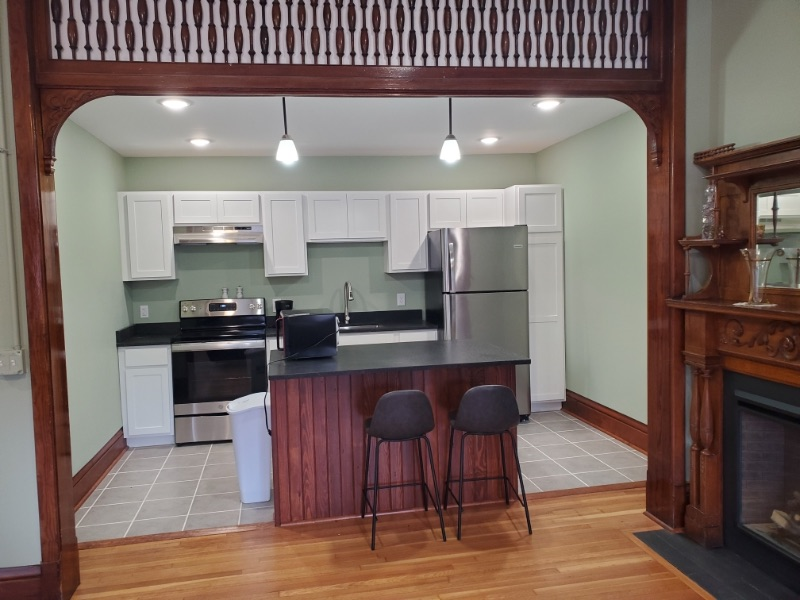 Beautiful Historic 2 Bedroom Apartment (with... - Photo 2