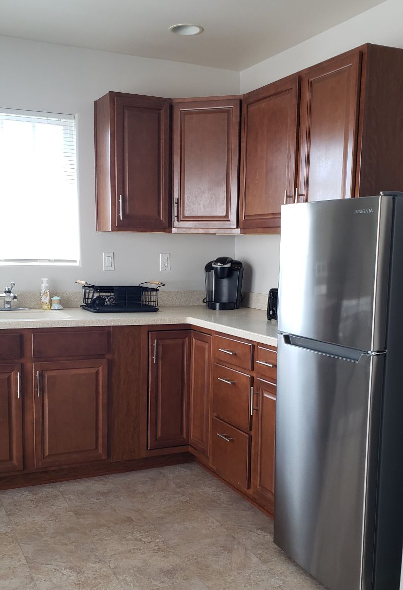 Large Furnished Studio with full kitchen, private balcony in perfectly located Birdland - Photo 3