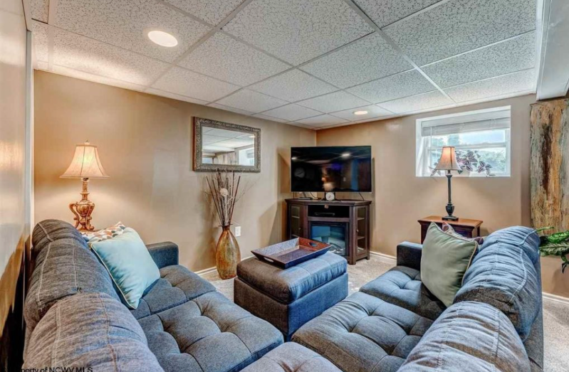 Cozy 1bed 1bath- basement apartment-Close to many Hospitals and shopping centers - Photo 5