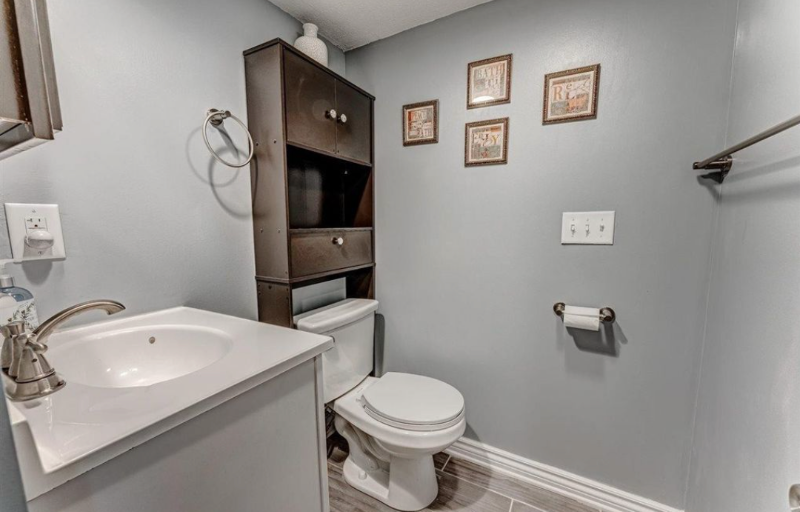 Cozy 1bed 1bath- basement apartment-Close to many Hospitals and shopping centers - Photo 7