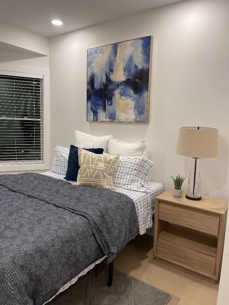 Cozy and New 2 Bedroom Apartment - Photo 11
