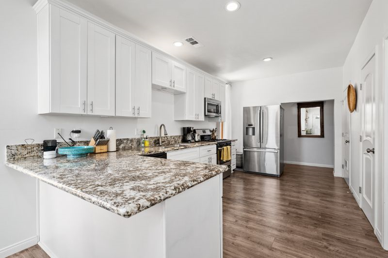 1BD Modern Farmhouse 5 min to Downtown or Coronado - Photo 6