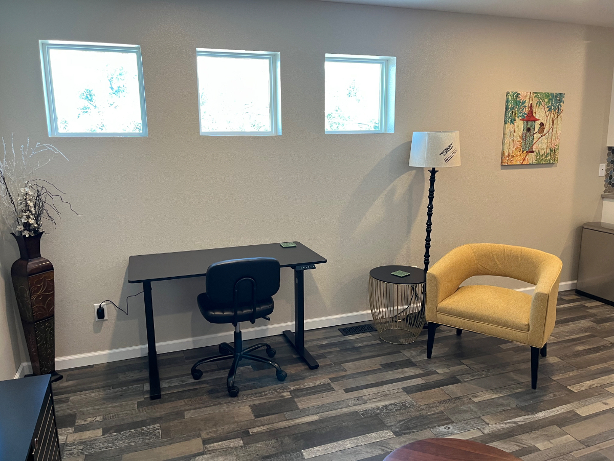 Modern Avenues Loft Close to Downtown - Photo 6