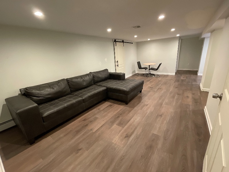 East Meadow - Photo 3