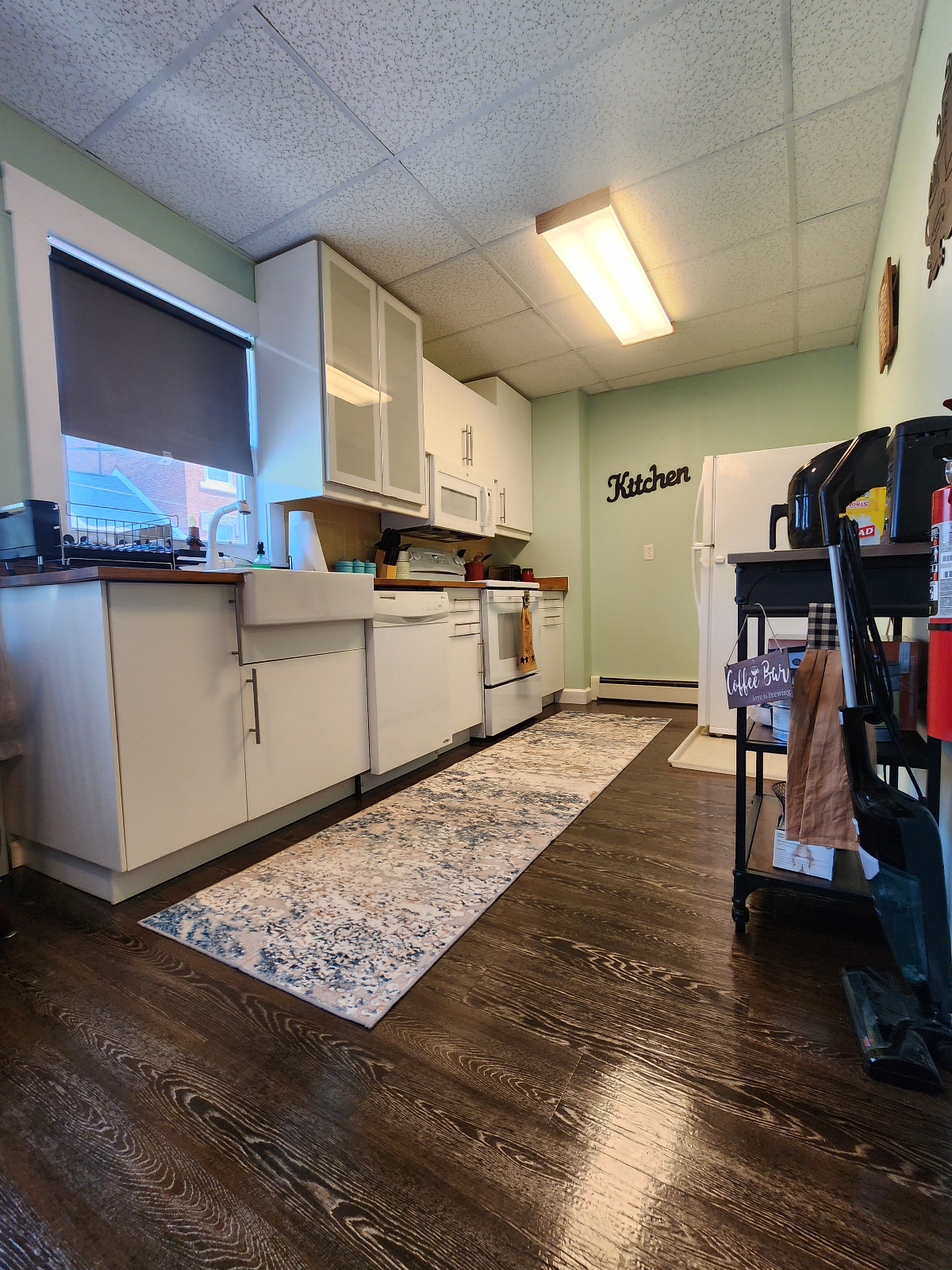 Terri's Place Clean/ Comfortable & Fully Loaded - Photo 2