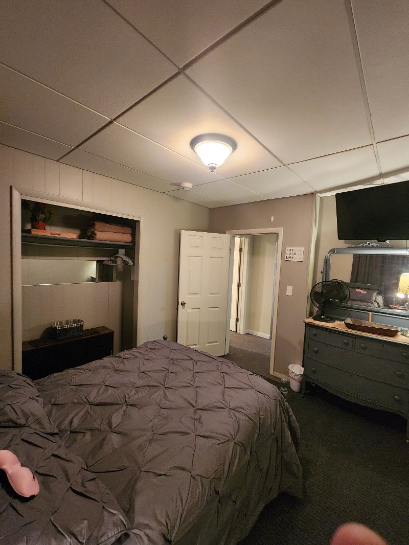 Terri's Place Clean/ Comfortable & Fully Loaded - Photo 9