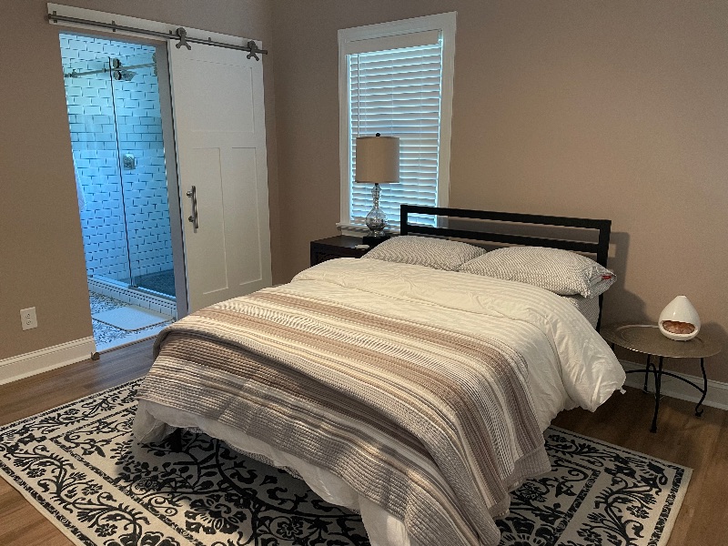 Beautiful room for rent minutes from VROA Mauve