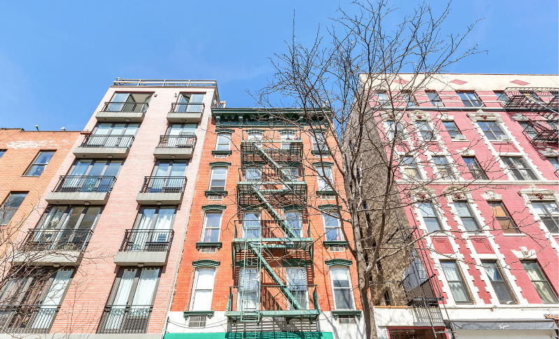 Light Bright East Village Pre War Studio - Photo 1