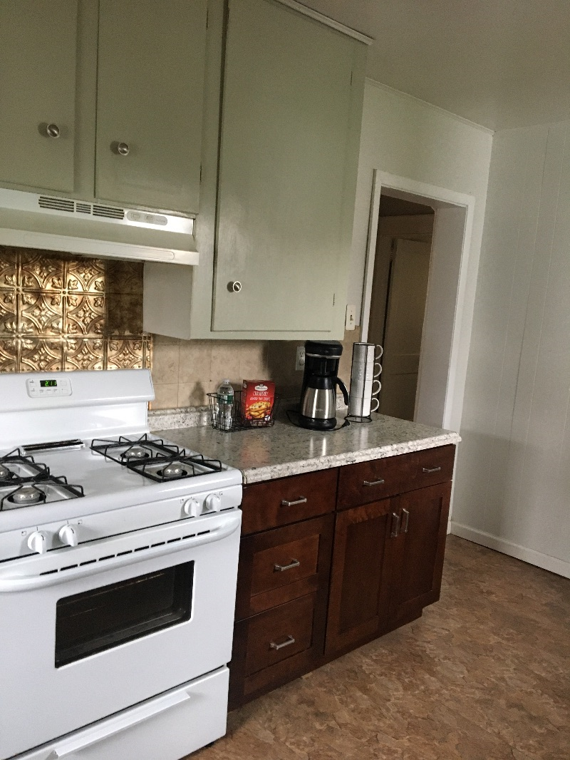 Quiet 2 bedroom near hospitals - Photo 7