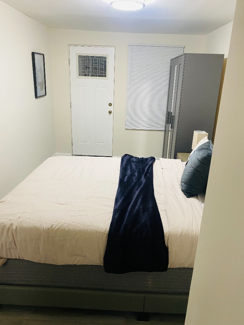 Basement property - Photo 9
