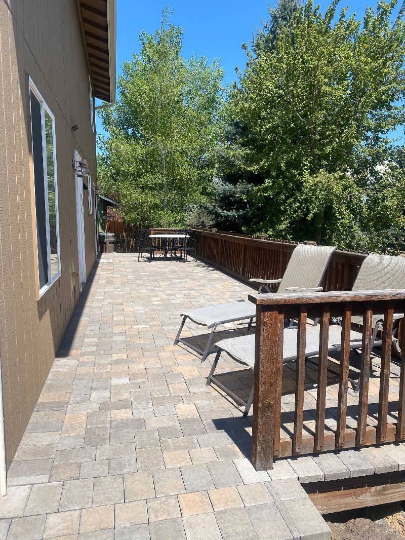 Mountain Views, Full House Rental (4 bedrooms, 2.5 bath) - Photo 6