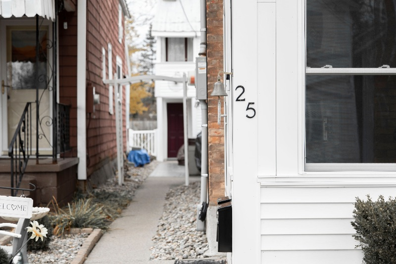 Saratoga Springs Chic Studio - Photo 8