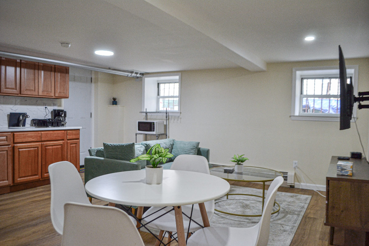 2Bedroom, 1 Bath Brooklyn Apt near Maimonides - Photo 1