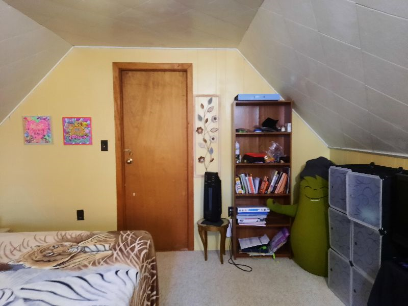 Dutch Attic near White Plains Hospital - Photo 4