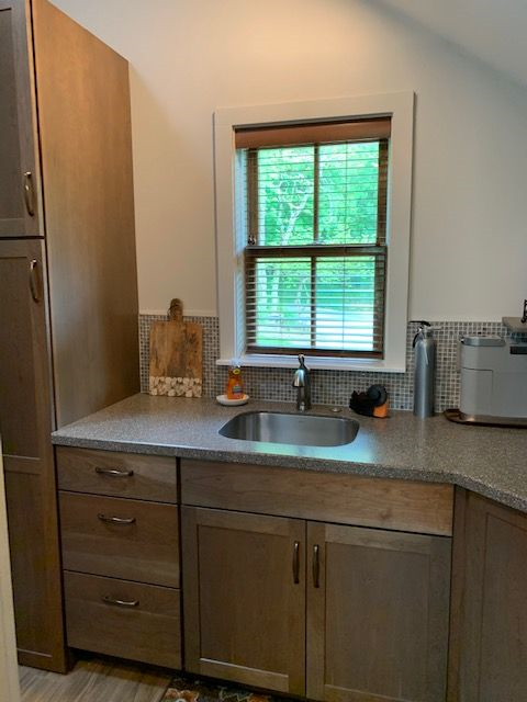 Studio (over garage) with Private Bath and Entrance - Photo 11