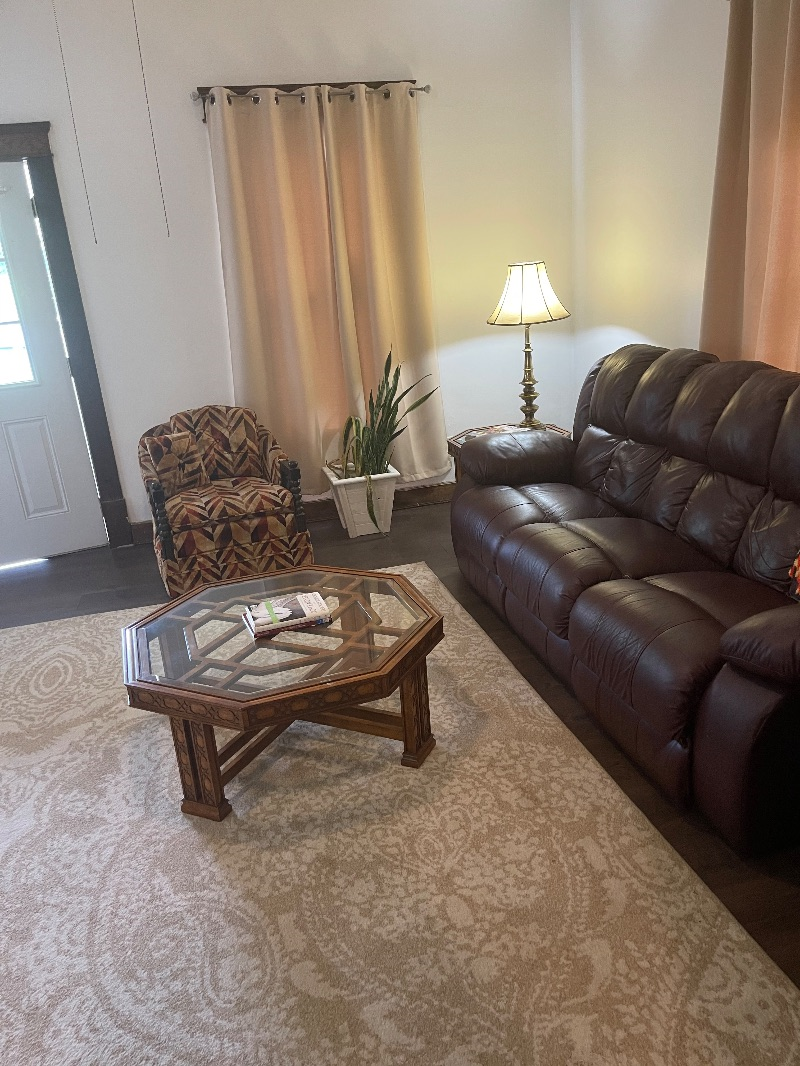 Travel Workers  Furnished -  2 bd 2 bath  available - Photo 6