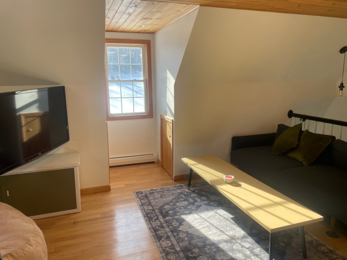Pets welcome-Beautiful Vermont 1 bedroom Apartment - Photo 6