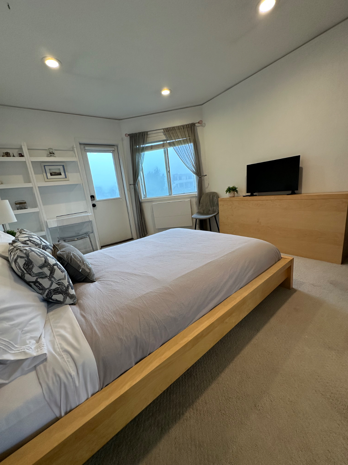 Bella View Studio - Photo 2
