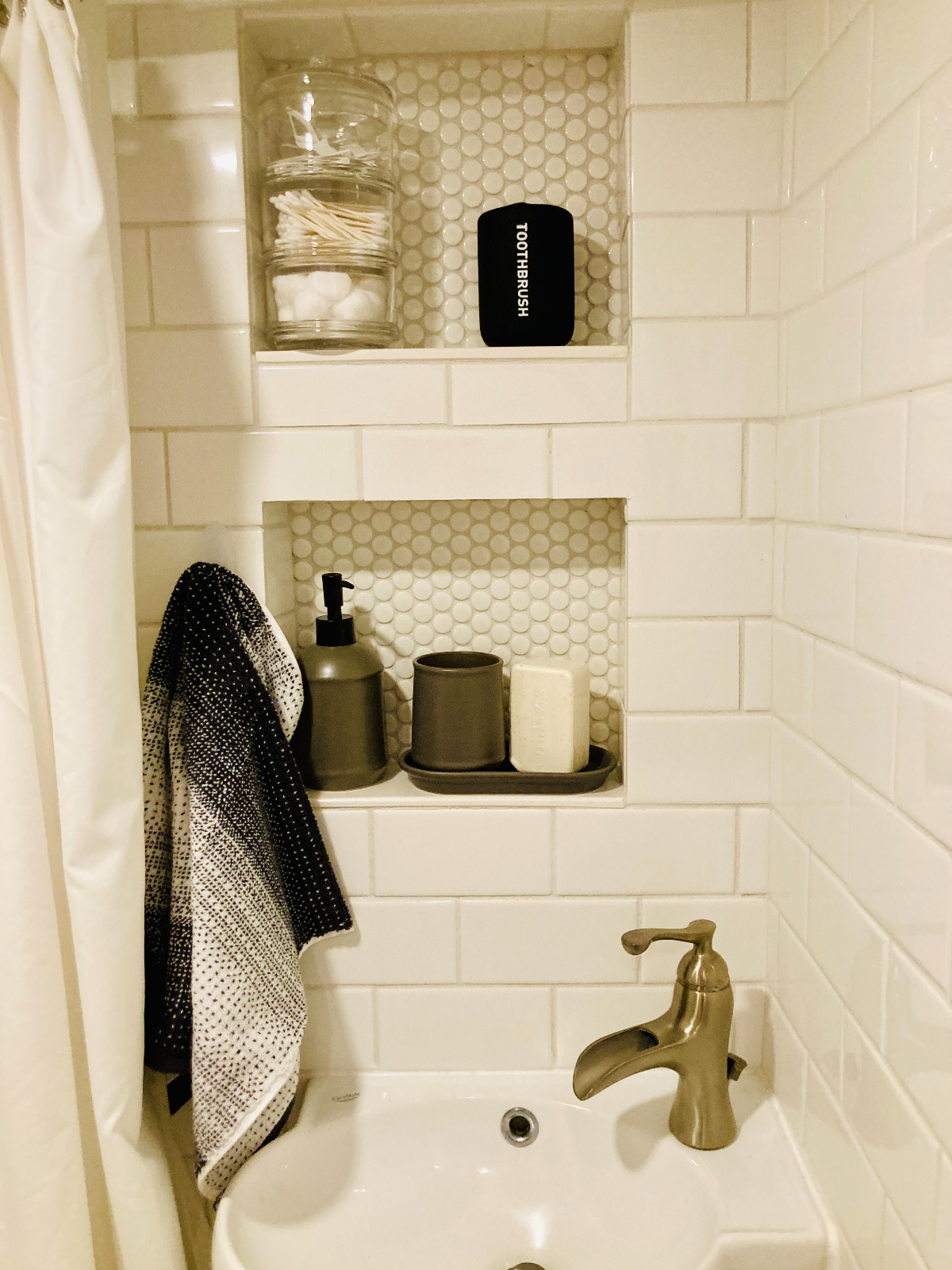 Super popular private entry tiny home available for rent - Photo 11