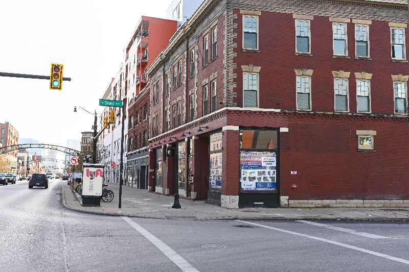 New, fully furnished 1b/1b, in the heart of the Short North Arts District near many hospitals! 308