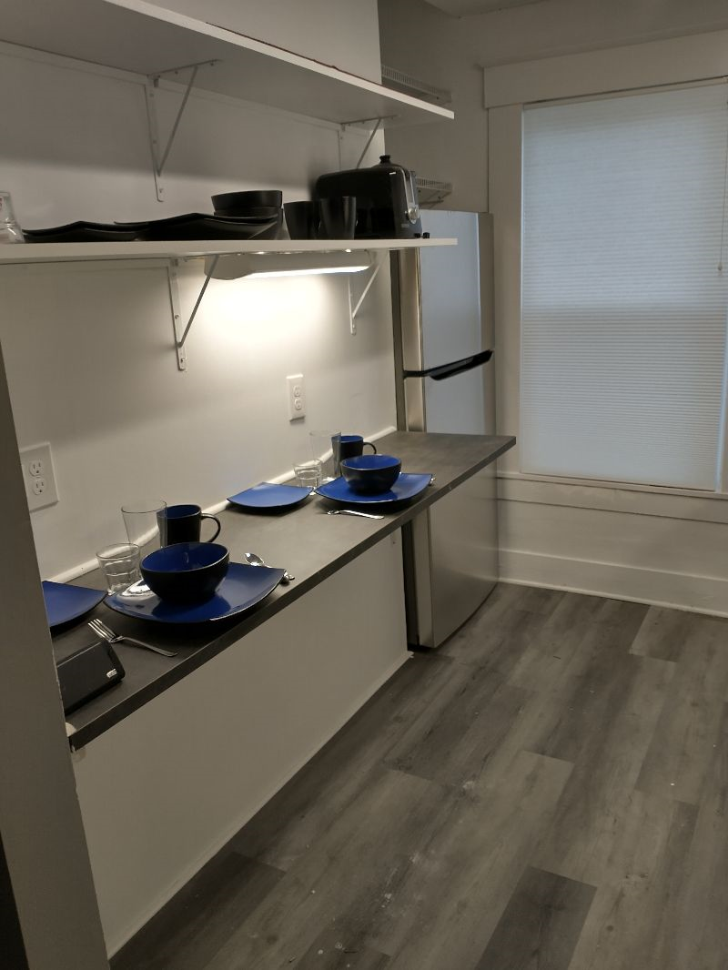 98 Gibson Ave Apt 3 - Photo 3