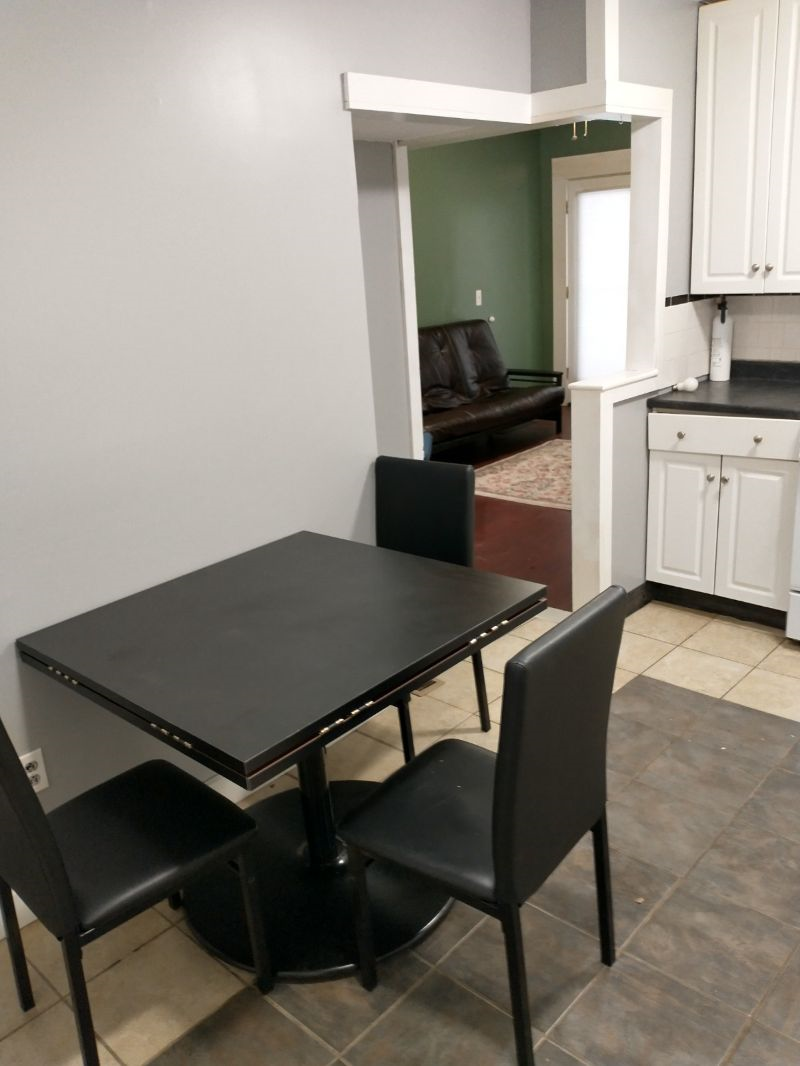 98 Gibson Ave Apt 3 - Photo 5