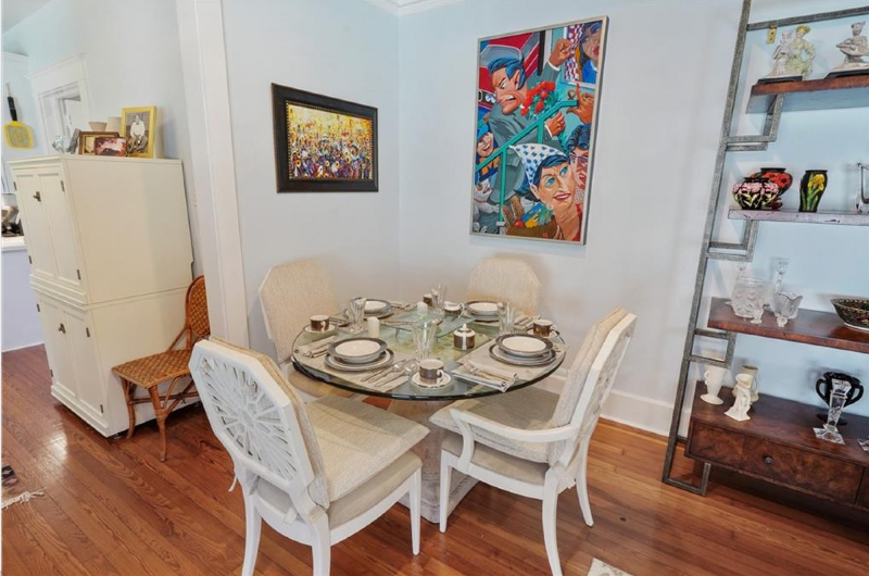 Luxury Residential Home - Photo 9