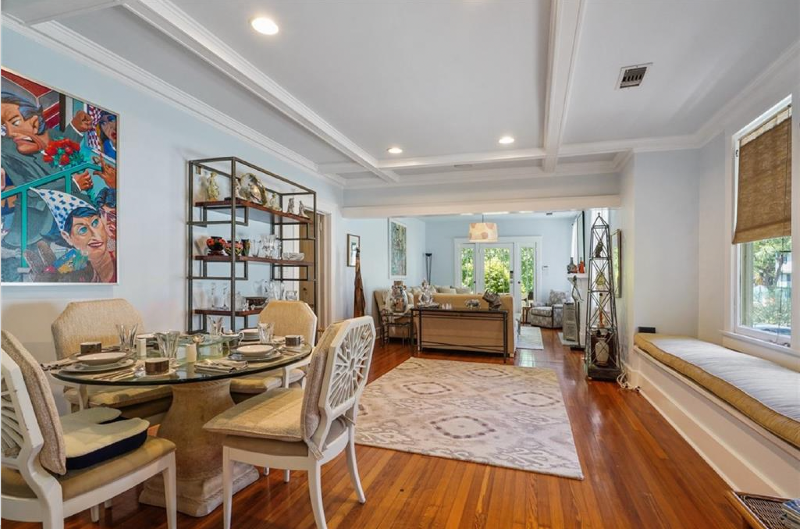 Luxury Residential Home - Photo 12