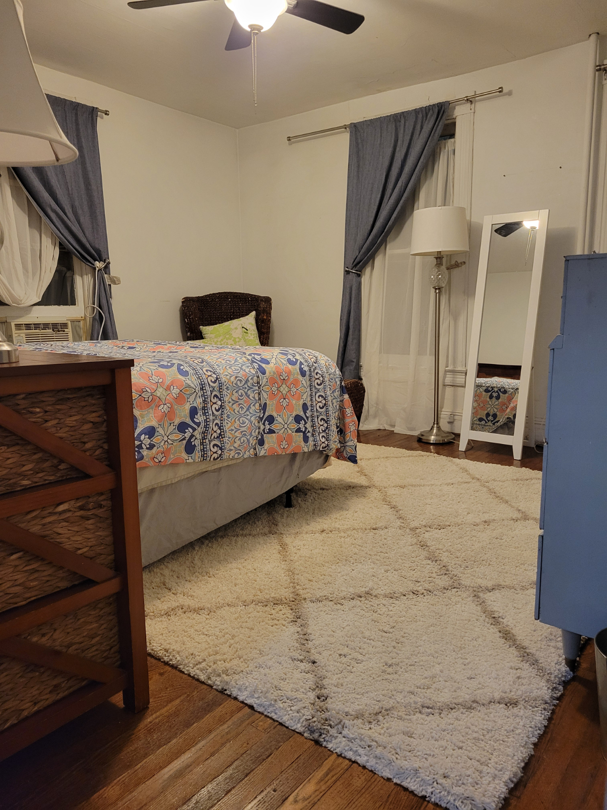 1.1 Stunning 1890s hardwoods, some Dogs OK. WD, parking - Photo 3
