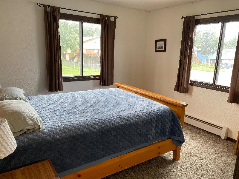 Foothills Flat