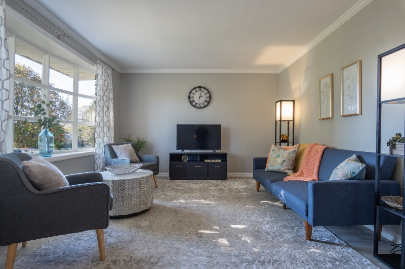 Bright and Sunny Mid Century Ranch - Photo 1