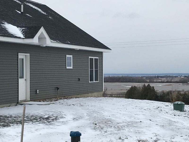 Beautiful Sunsets over Lake Champlain Efficiency Style 1 Bedroom APT - Photo 5