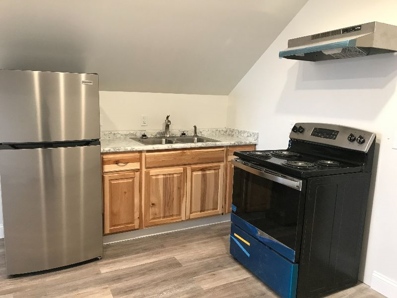 Beautiful Sunsets over Lake Champlain Efficiency Style 1 Bedroom APT - Photo 6