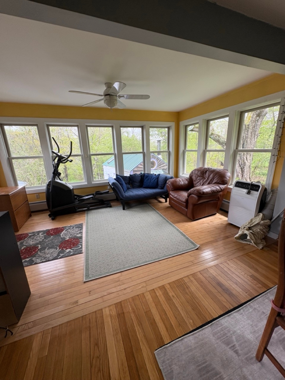 2 Bed, 2 Bath  Beautiful rural setting close to town. - Photo 6