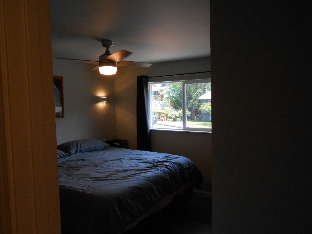 upper Unit bedroom