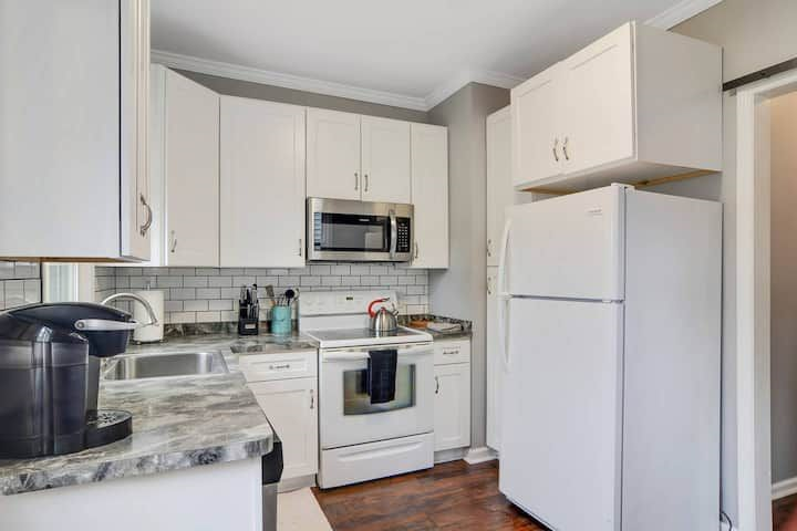 Buffalo/Niagara Home - Photo 1