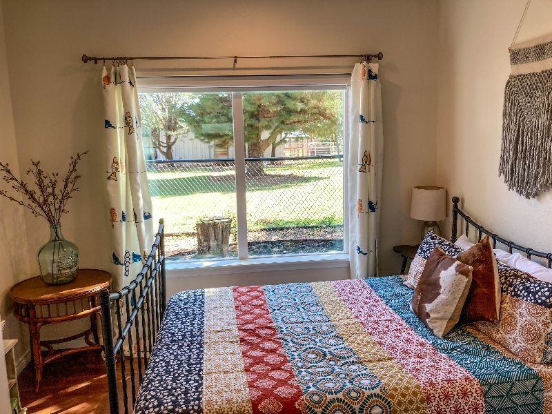 RN-owned property just minutes from UMC and Covenant *entire place* - Photo 3