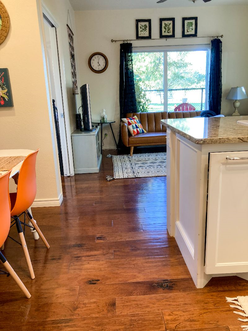 RN-owned property just minutes from UMC and Covenant *entire place* - Photo 10