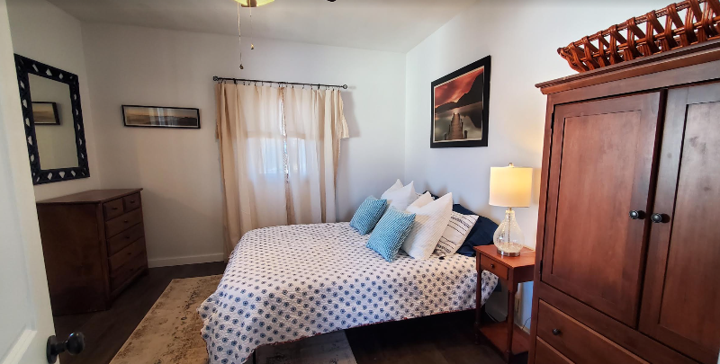 Beautifully Remodeled Home - Photo 6