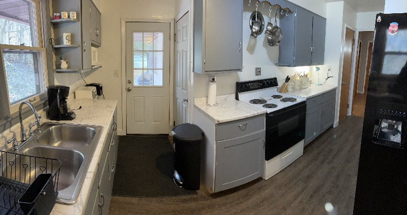 2 Bedroom House - Photo 6