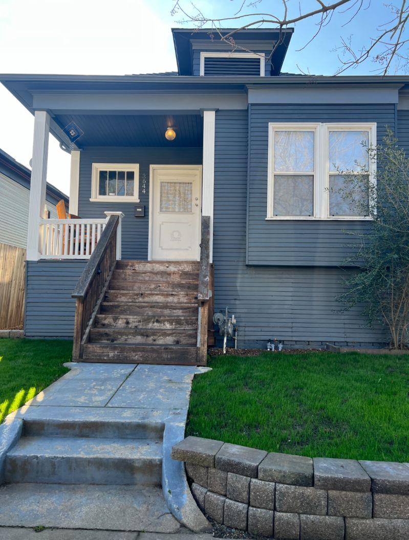 2B/2B Beautifully Updated Historic Home - Centrally Located - Photo 1