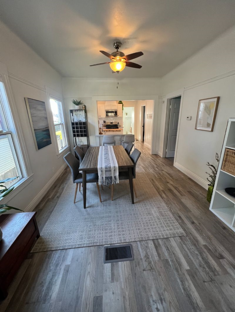 2B/2B Beautifully Updated Historic Home - Centrally Located - Photo 6