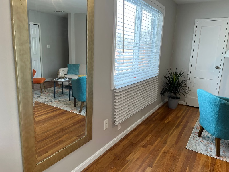 Gorgeous 2 bedroom/1 bath apartment near everything in SW DC - Photo 5