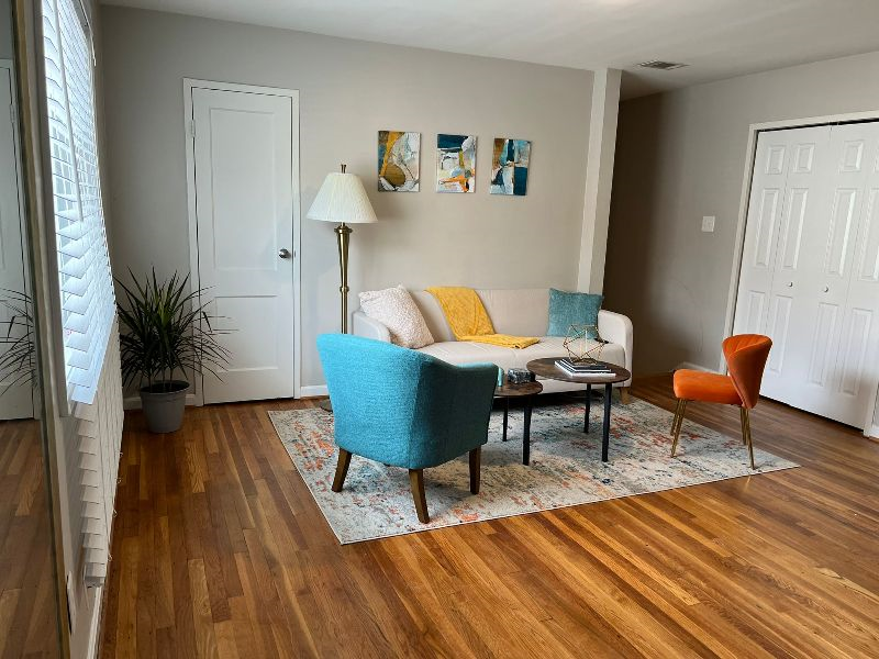 Gorgeous 2 bedroom/1 bath apartment near everything in SW DC - Photo 2