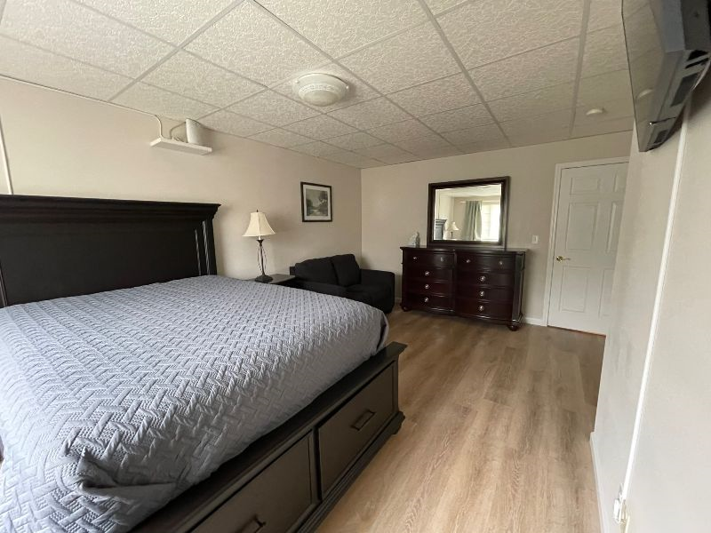 Valley view House Suite 4 of 4 with Garage