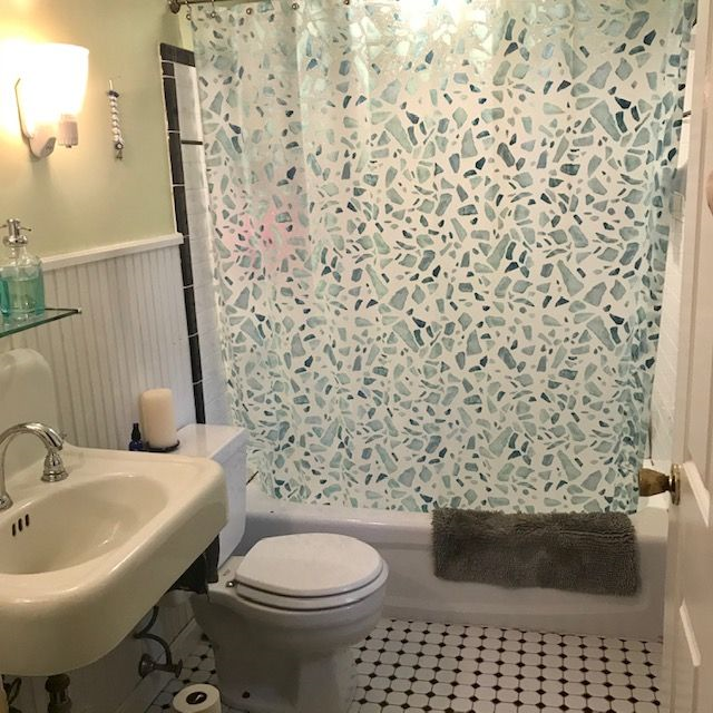 Spacious and cozy room in a 2BR home - Photo 8